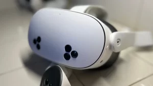 Can Wearing Virtual Reality Goggles and Smart Glasses Actually Damage Your Eyes?_692262dcb6f4c.webp